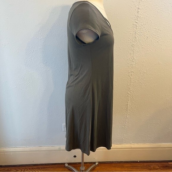 Design Lab Lord & Taylor Olive Green X Cross Neckline Jersey Dress Size Medium - Picture 4 of 8